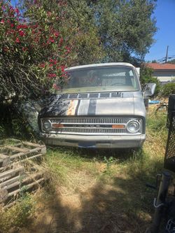 Dodge fargo 360-1 V8 Engine