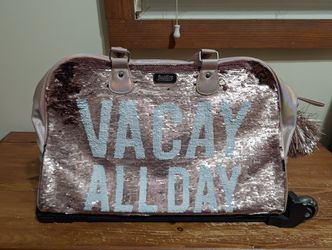 ✨ Justice Mini Rolling Travel Bag – $10 ✨