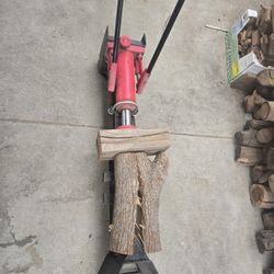 Hand hydraulic Log Splitter.