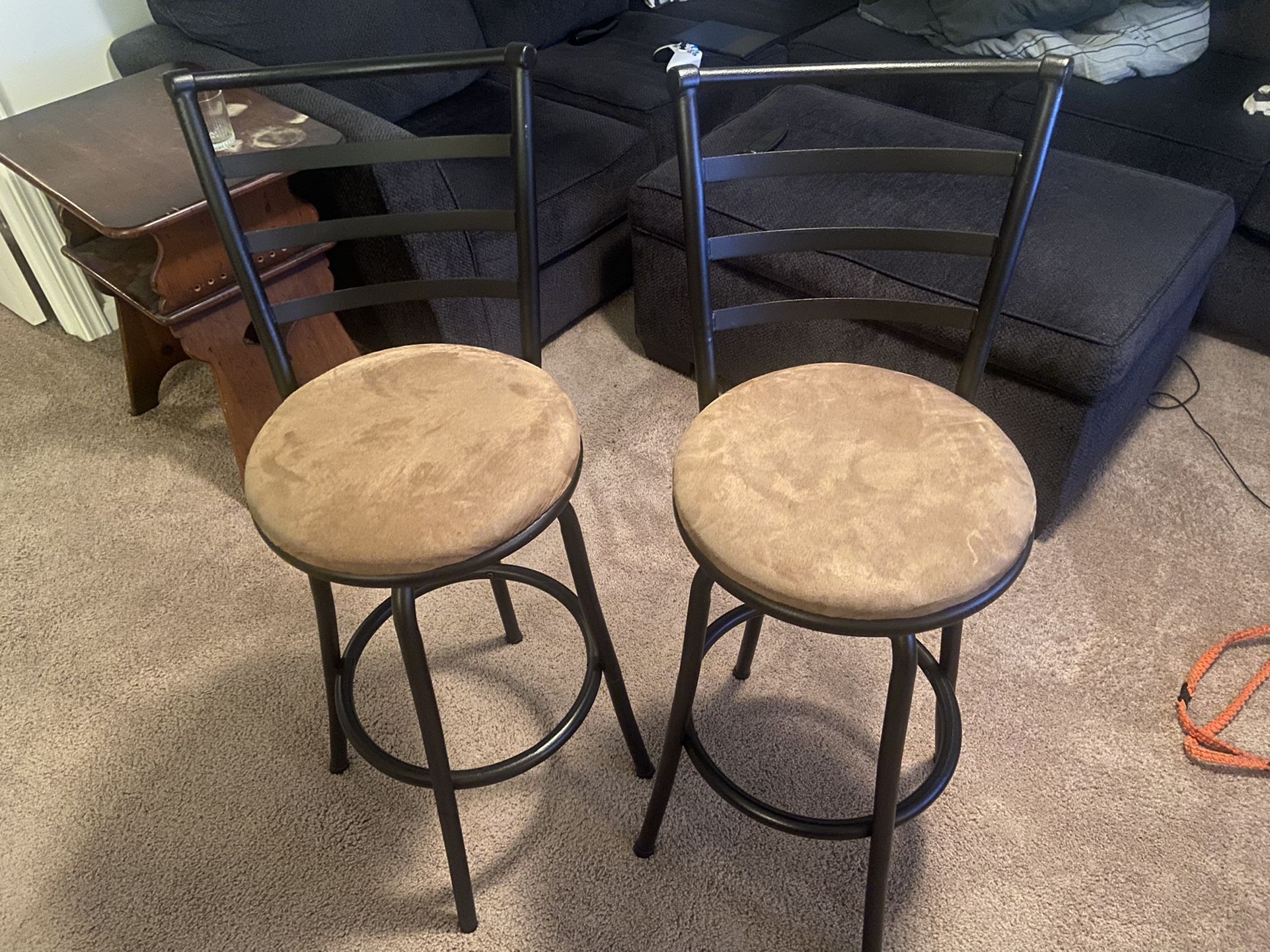 Swivel Bar Stools