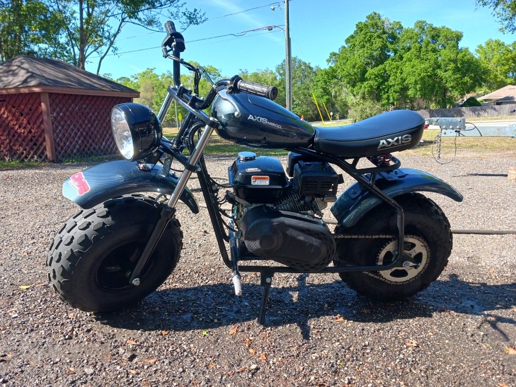 2022 Axis M200 Mini Bike