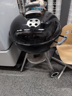 Weber 22-in kettle Grill