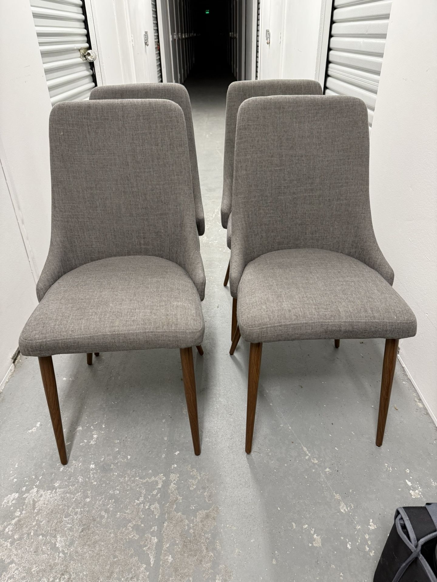 4 Dinning Chairs