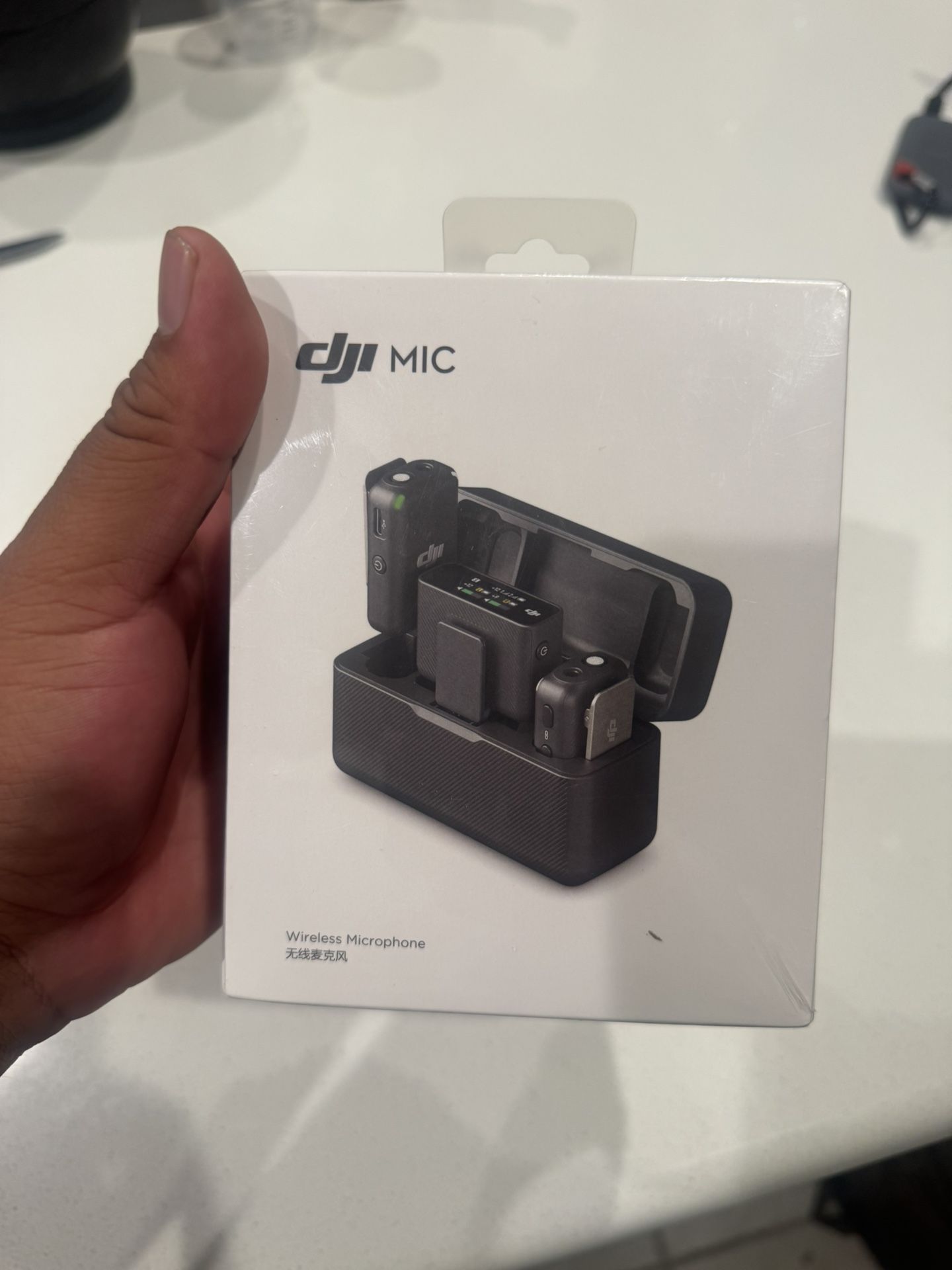 DJI MIC (2 MICS + CHARGER)