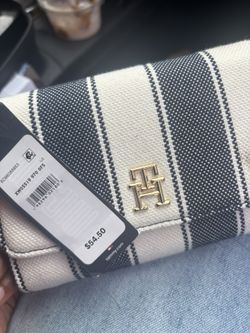 Tommy Hilfiger Wallet