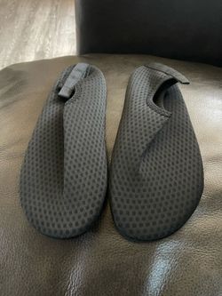 Water shoes