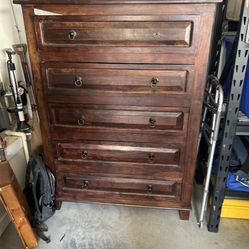 100 Wood Dresser 