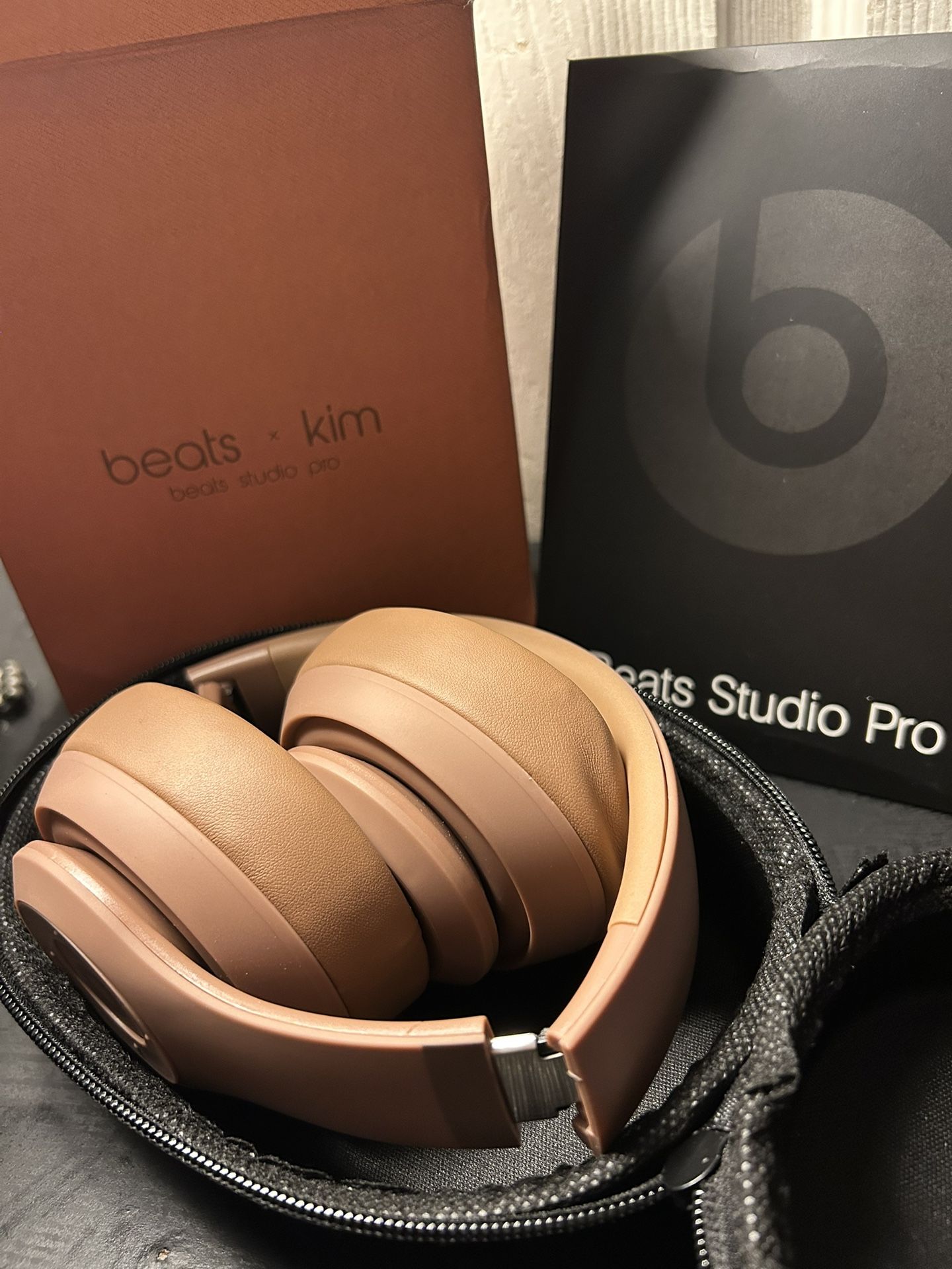 Beats Studio Pro X Kim