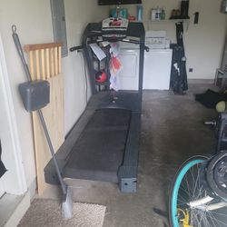 SportsArt 6310 Commercial Treadmill
