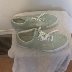 Men’s Vans Size 10.5