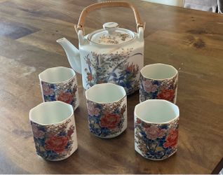 "JAPANESE PORCELAIN" VINTAGE  Tea Set – Peony & Butterfly Floral – Gold Trim