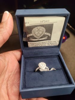 Pear Shaped Diamond Ring