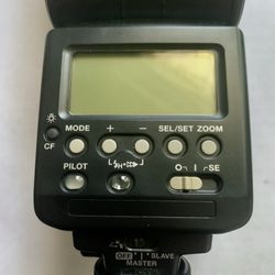 Canon Speedlite 550EX