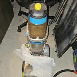 Bissell ProHeat 2X Revolution Pet Pro Carpet Cleaner 