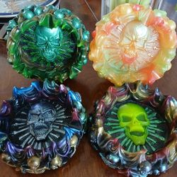 Resin Skull Decor