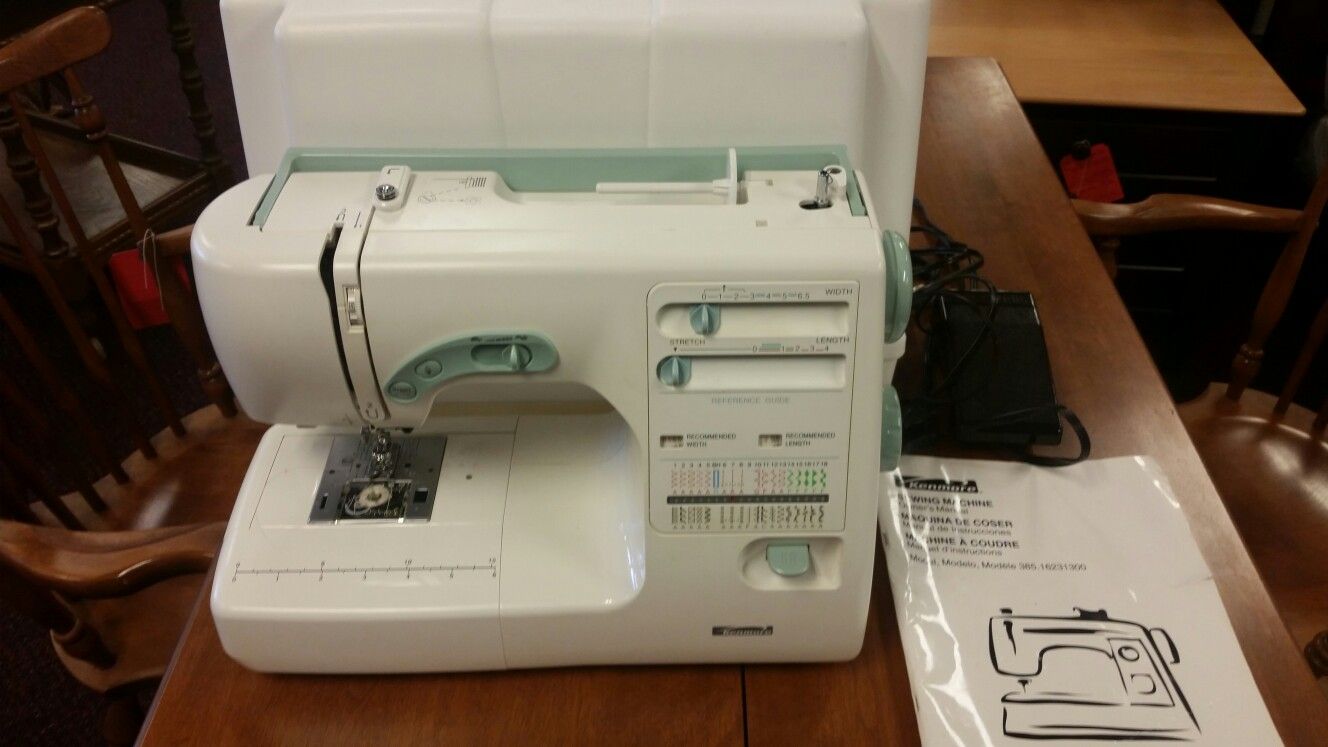 Kenmore Sewing machine model 385.16231300 tested and working with pedal and carrying case and manual