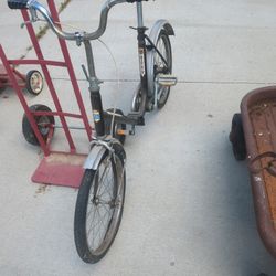 Old Bicycle 