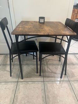 3-Piece Dining Table Set with 2 Chairs