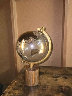 World map decor