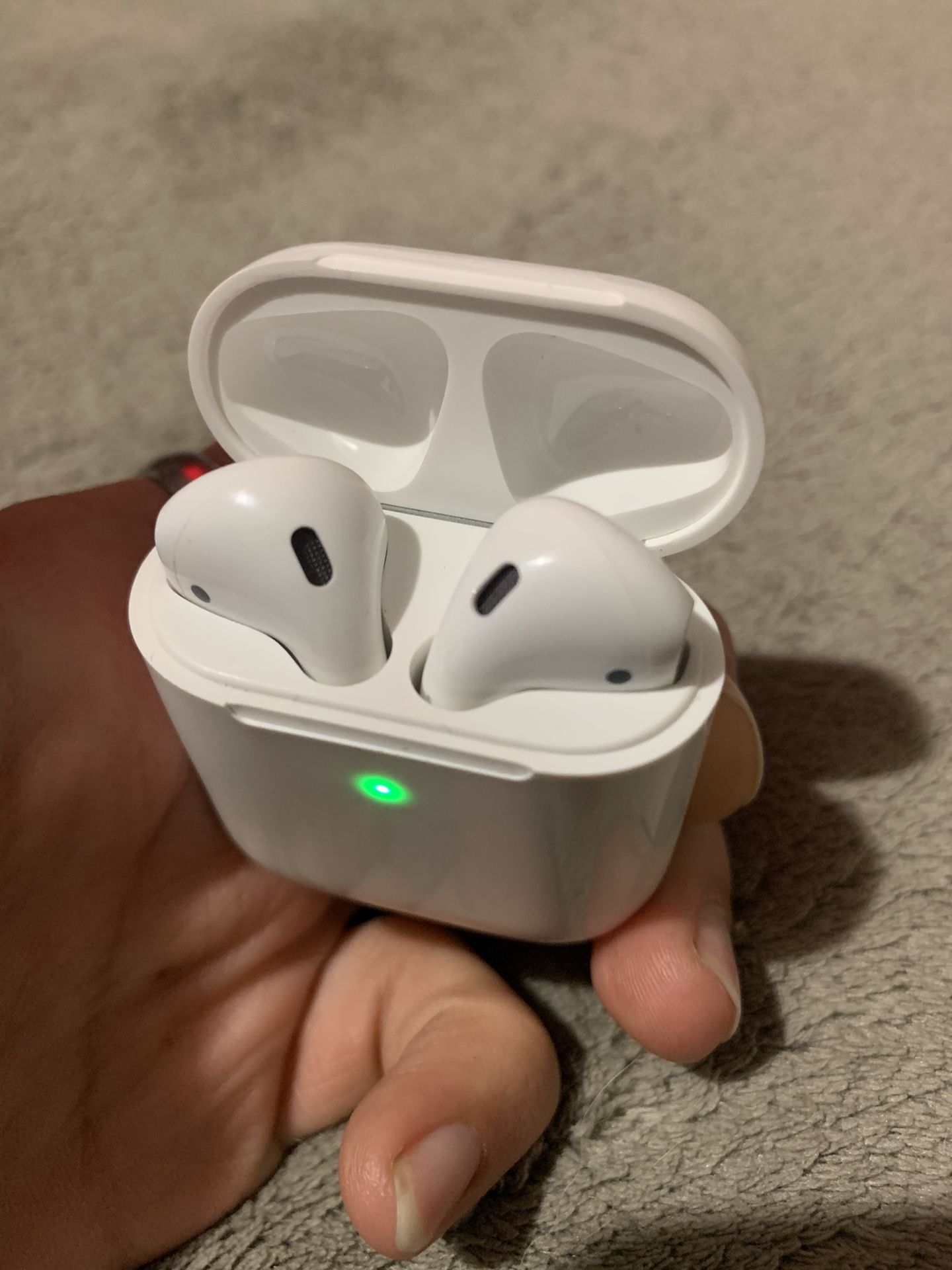2nd Gen Apple Airpods Wireless Charging