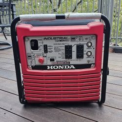 Industrial Honda EB2800i Portable Generator for sale recently serviced. $1995 new