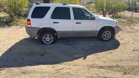2001 Ford Escape