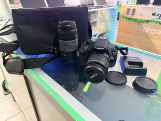 Canon EOS rebel T5 DSLR Camera comes with two lenses charger and camera bag - Very Good Condition 