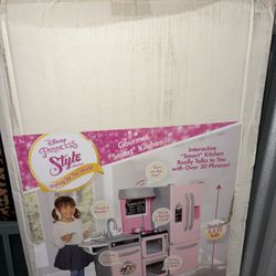 Disney princess kitchen 