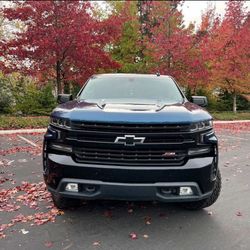 2019 Chevrolet Silverado 1500 LT Trail Boss Z71 Crew Cab • 4WD