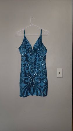 Lulu’s Blue Sequin Formal Dress – Size XL