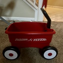 Radio Flyer Wagon