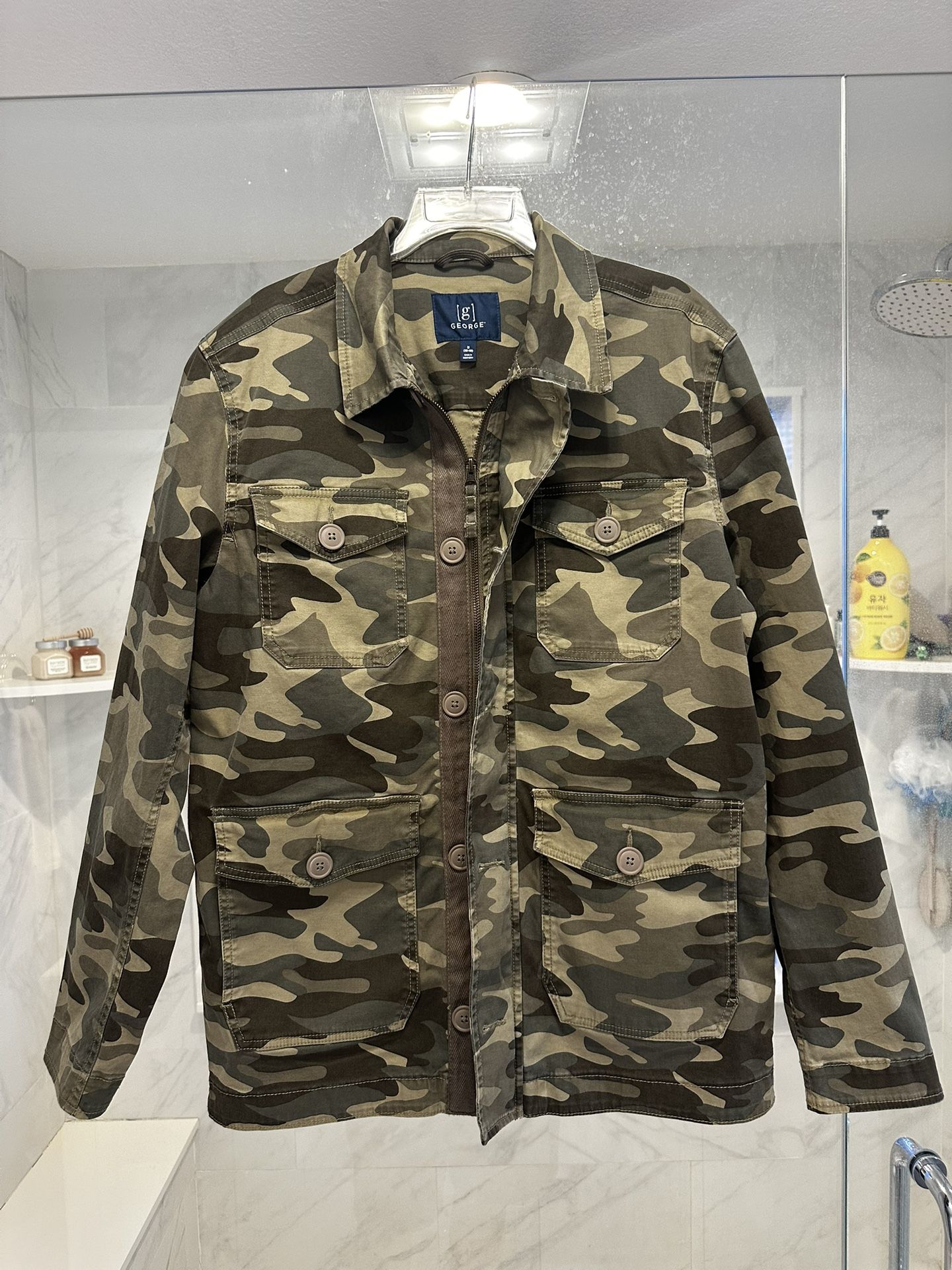 George Men’s Camo Jacket Size M.