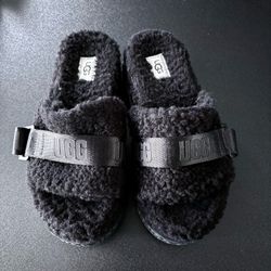 UGG Women's Fluffita platform slides Sheepskin comfy sandals black size 6