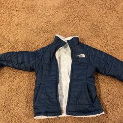 Girls, North Face reversible jacket