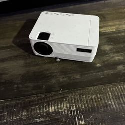 Onn Projector W/ Roku And 100” Screen