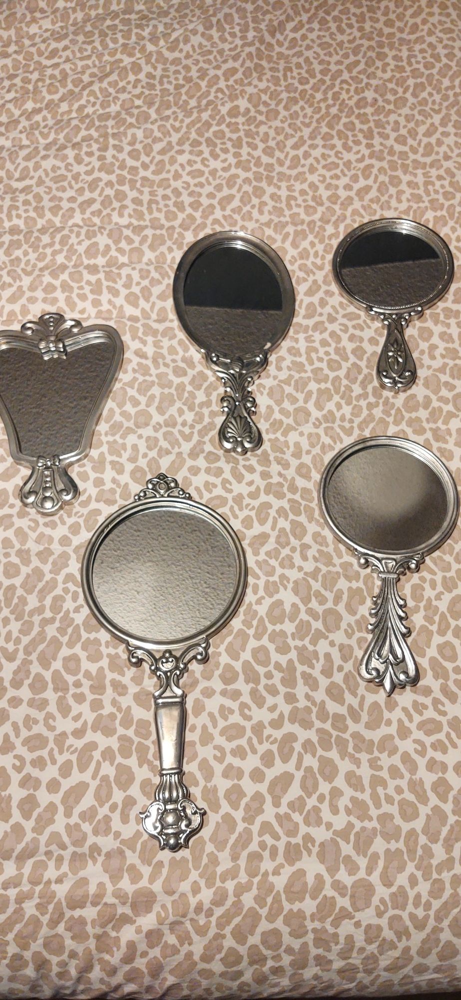 Wall hand mirror set