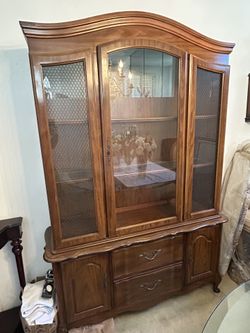 Hutch cabinet Moving Sale