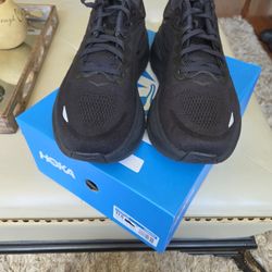 MENS HOKA-- BONDI 9