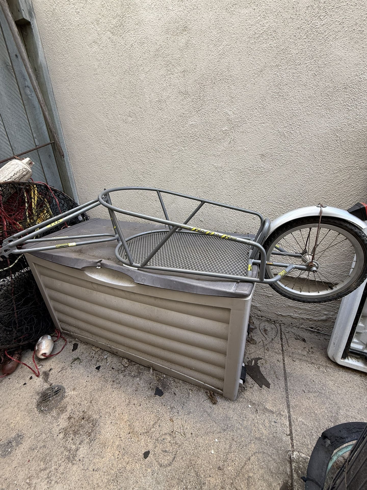 B.O.B YAK Bicycle Trailer - Quality Single Wheel Cargo Bike Trailer