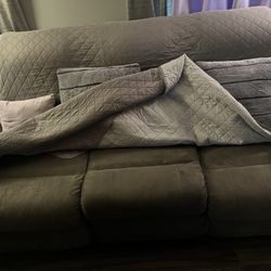 Living Room Sofa And Recliner 