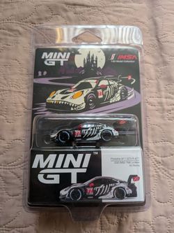 Mini gt skeleton rexy