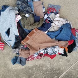 Toddler Clothing Zise 12,