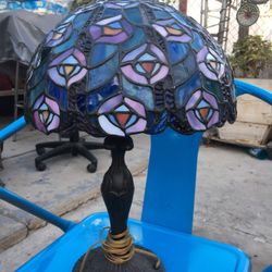 vintage Lamp  Works   Perfect 