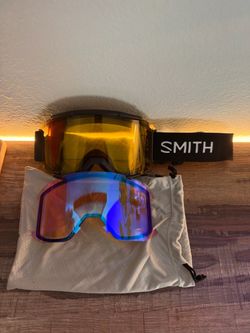 Smith Squad Snow Goggles with Extra Lens and Bag