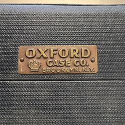 Vintage Suitcase 15inches wide