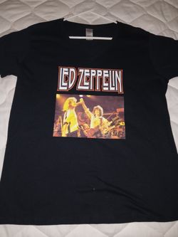 Led Zeppelin V-Neck Tee - XL