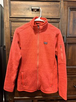 Women’s Red Patagonia Zip Up Size M