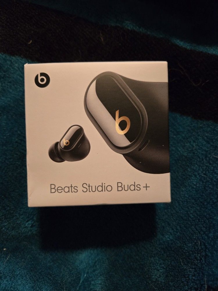 Beats Studio Buds +