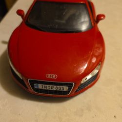 Maisto Audi R8 Scale 1/18