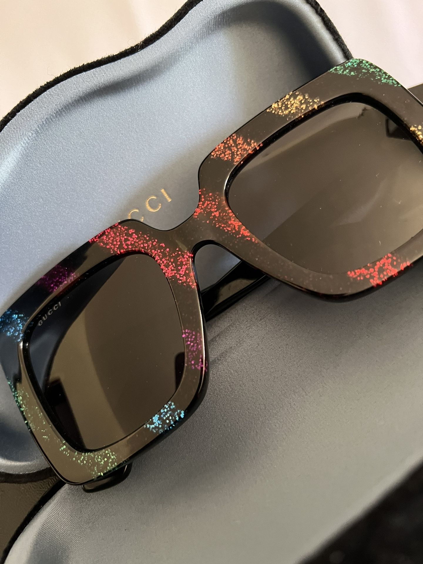 Gucci Multicolor Sunglasses Gucci GG1547S 003 Sunglasses - US main image 3